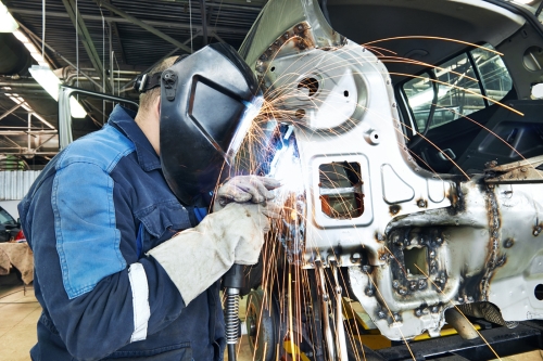 Сварка кузова автомобиля Кузовные сварочные работы